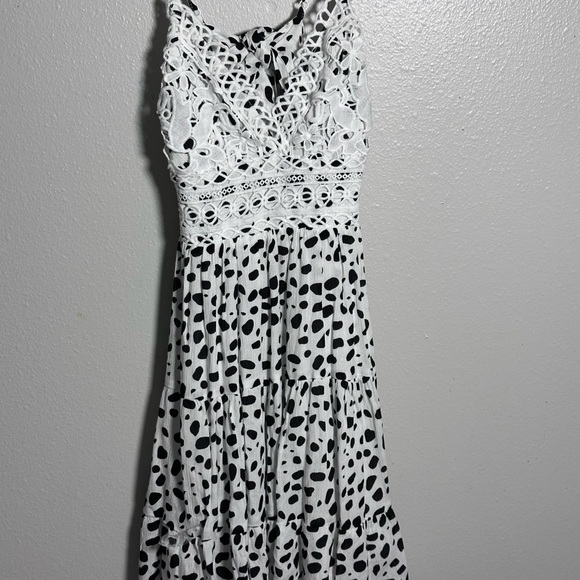 HYFVE Women Black/White Backless Dress Size‎ S - Picture 2 of 8